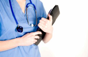 How to Design Medical Accessories That Reflect a Healthcare Worker’s Style